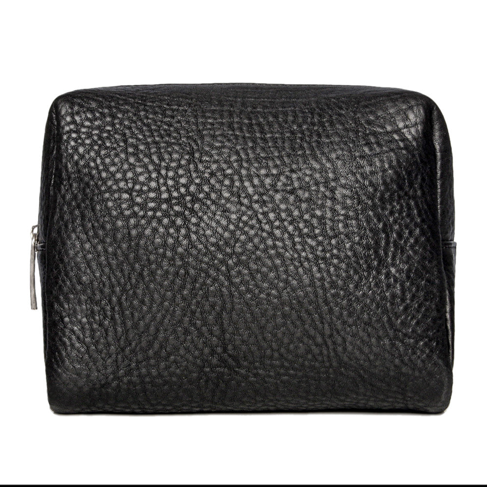 Toiletry Bag / Trousse de Toilette